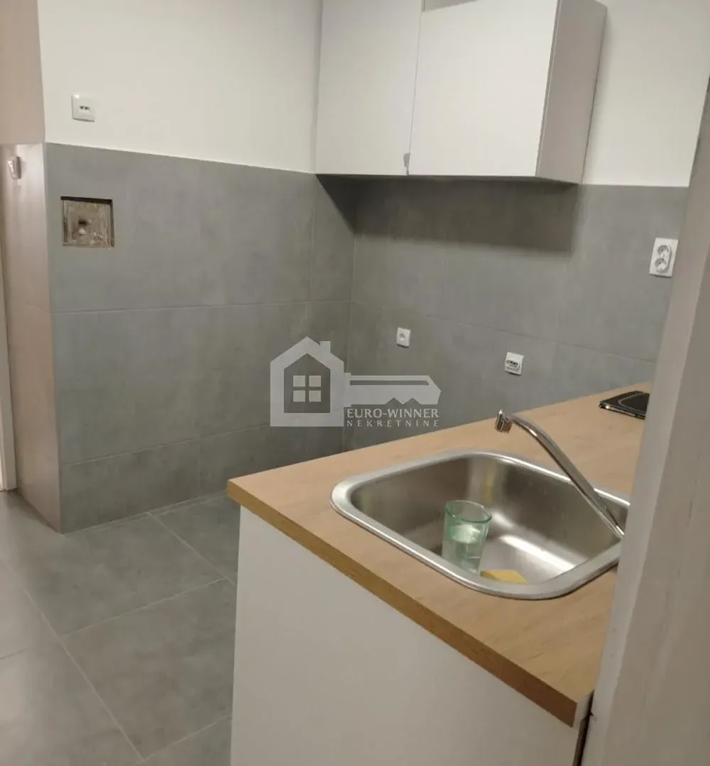 Rent, one bedroom apartment, 35m², Stari Grad, Beograd