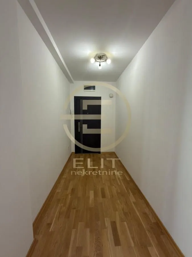 Izdavanje, stan, 55m², Bulevar Oslobodjenja, Novi Sad Sve Podlokacije