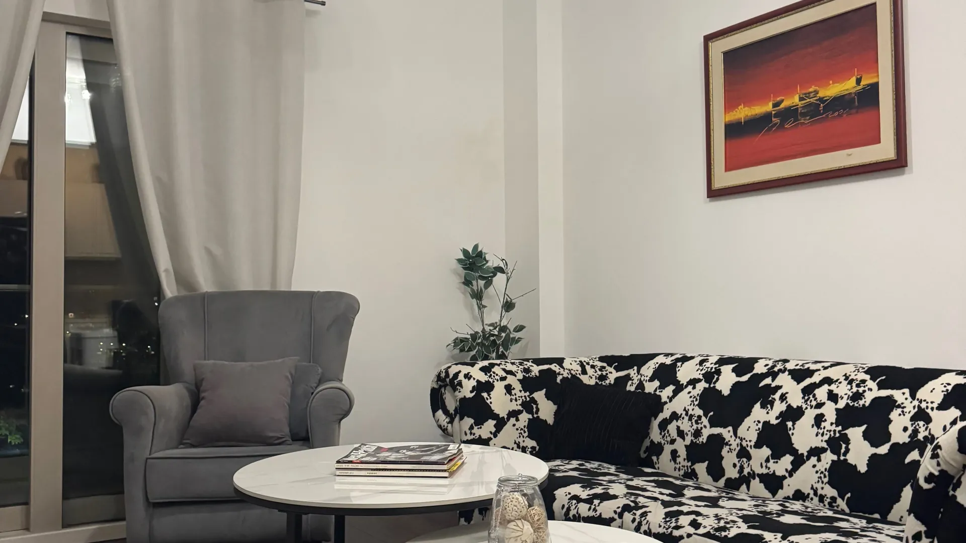 Izdavanje, jednosoban stan, 48m², Vezirov Most, Podgorica