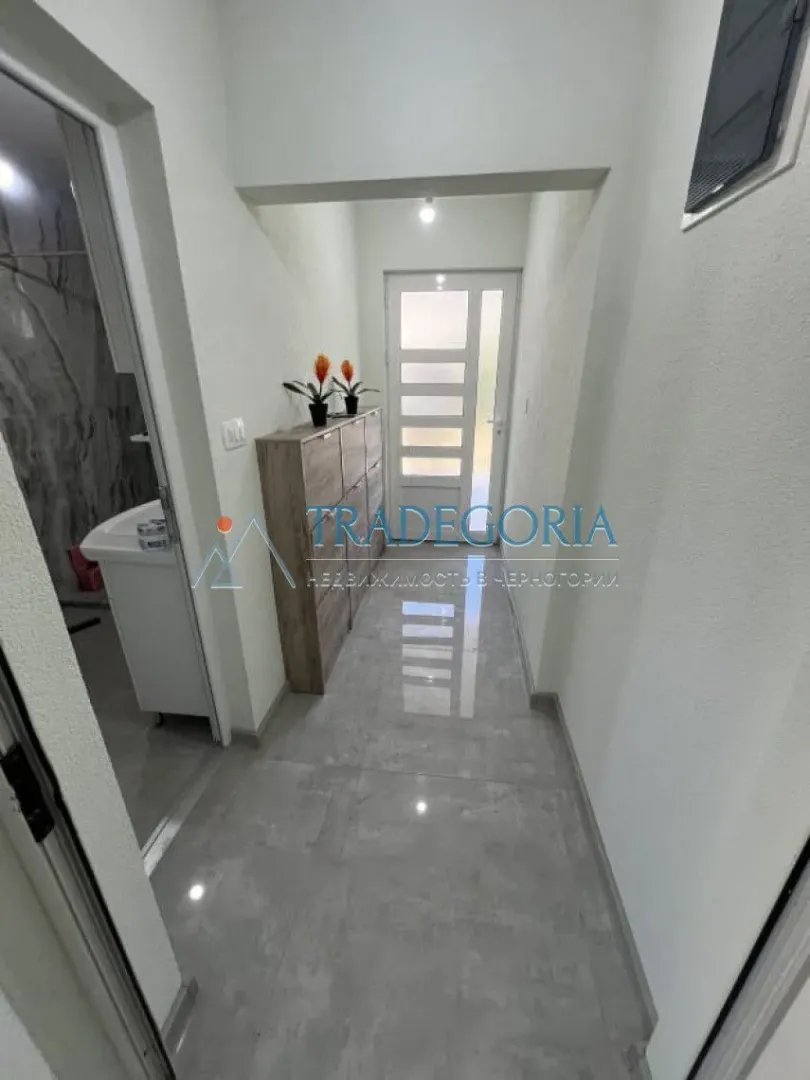 Prodaja, dvosoban stan, 54m², Bar, Crna Gora