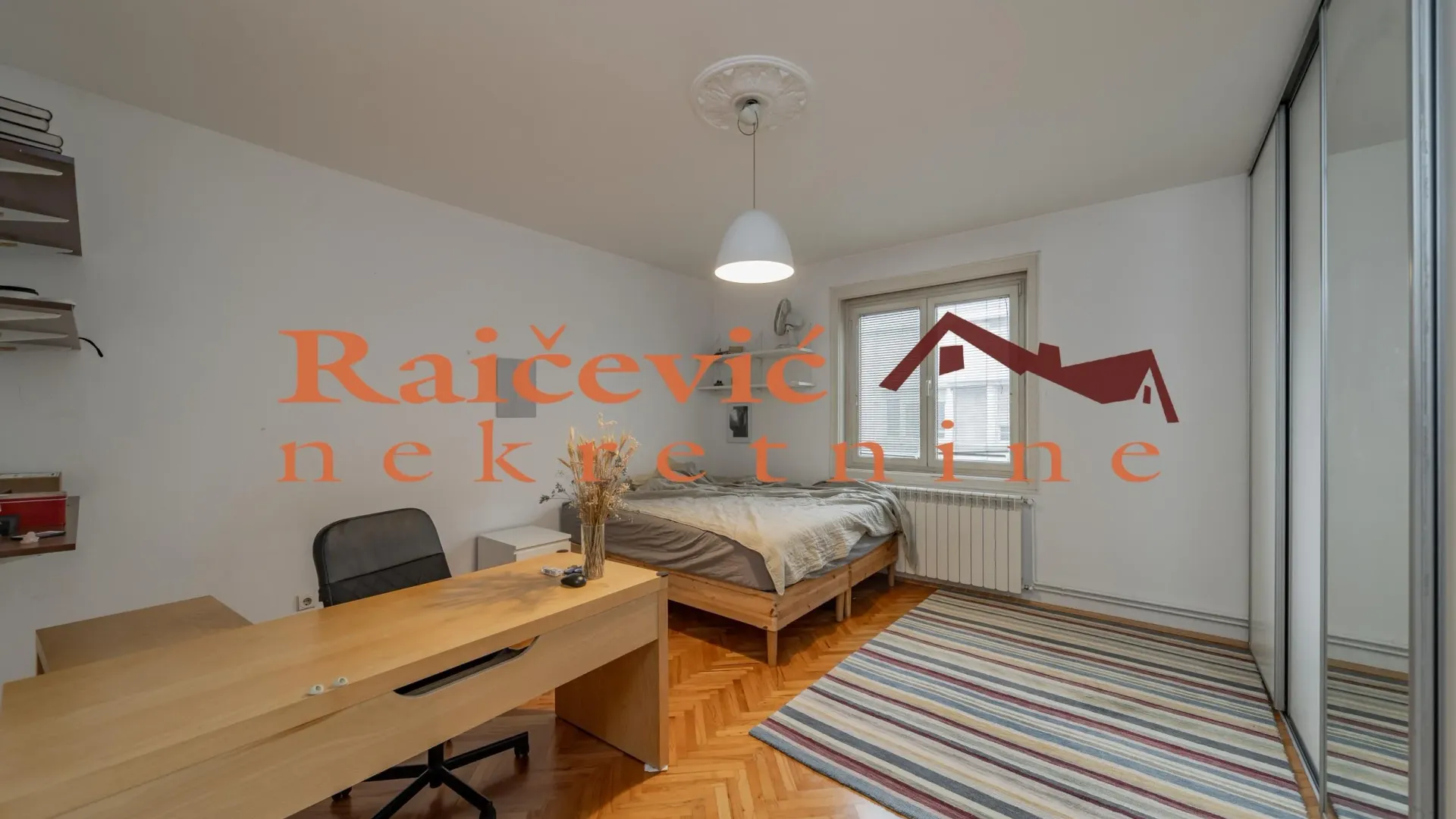 Prodaja, trosoban stan, 68m², Kalenić Pijaca, Vračar Sve Podlokacije
