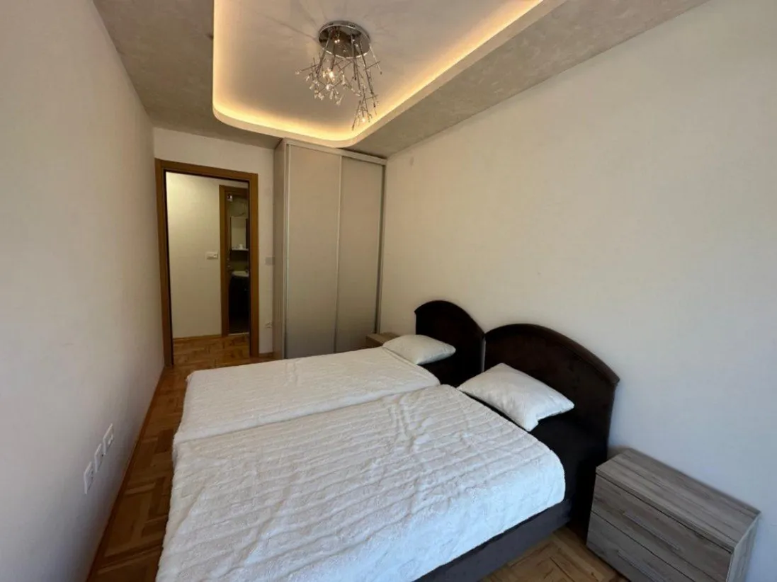 Prodaja, dvosoban stan, 72m², Dubovica, Budva