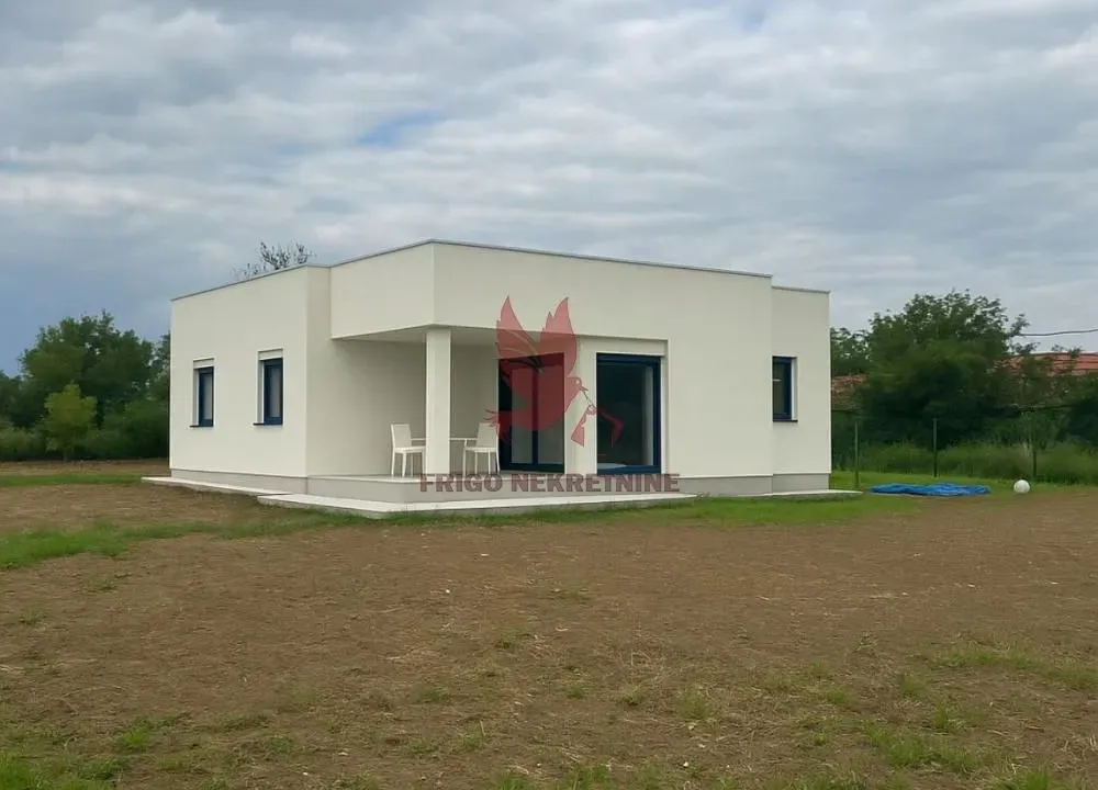 Sale, house, 112m², Granice, Mladenovac