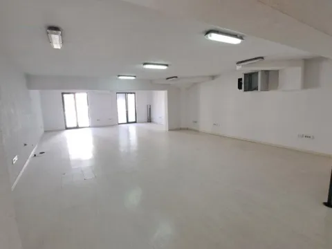 Rent, office space, 162m², Krivi Most, Podgorica - image 6