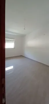 Prodaja, kuća, 180m², Sutomore, Bar - image 7