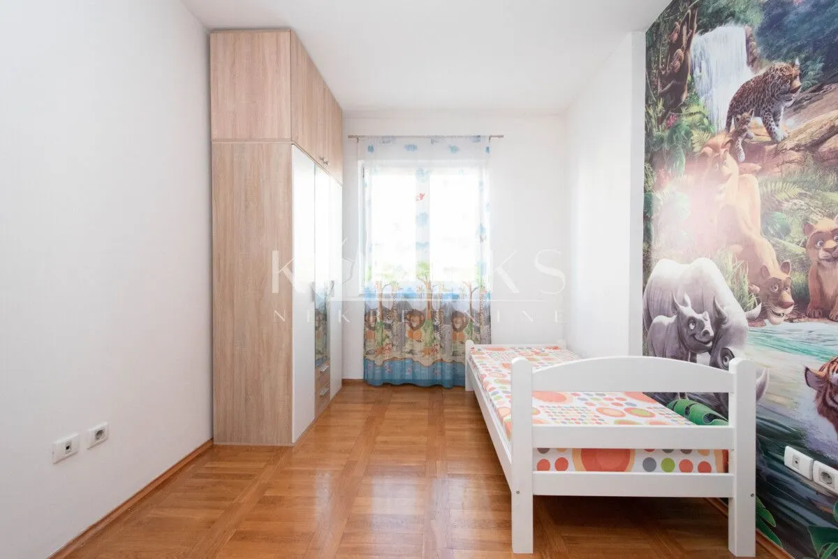 Rent, two bedroom apartment, 79m², Stari Aerodrom, Podgorica