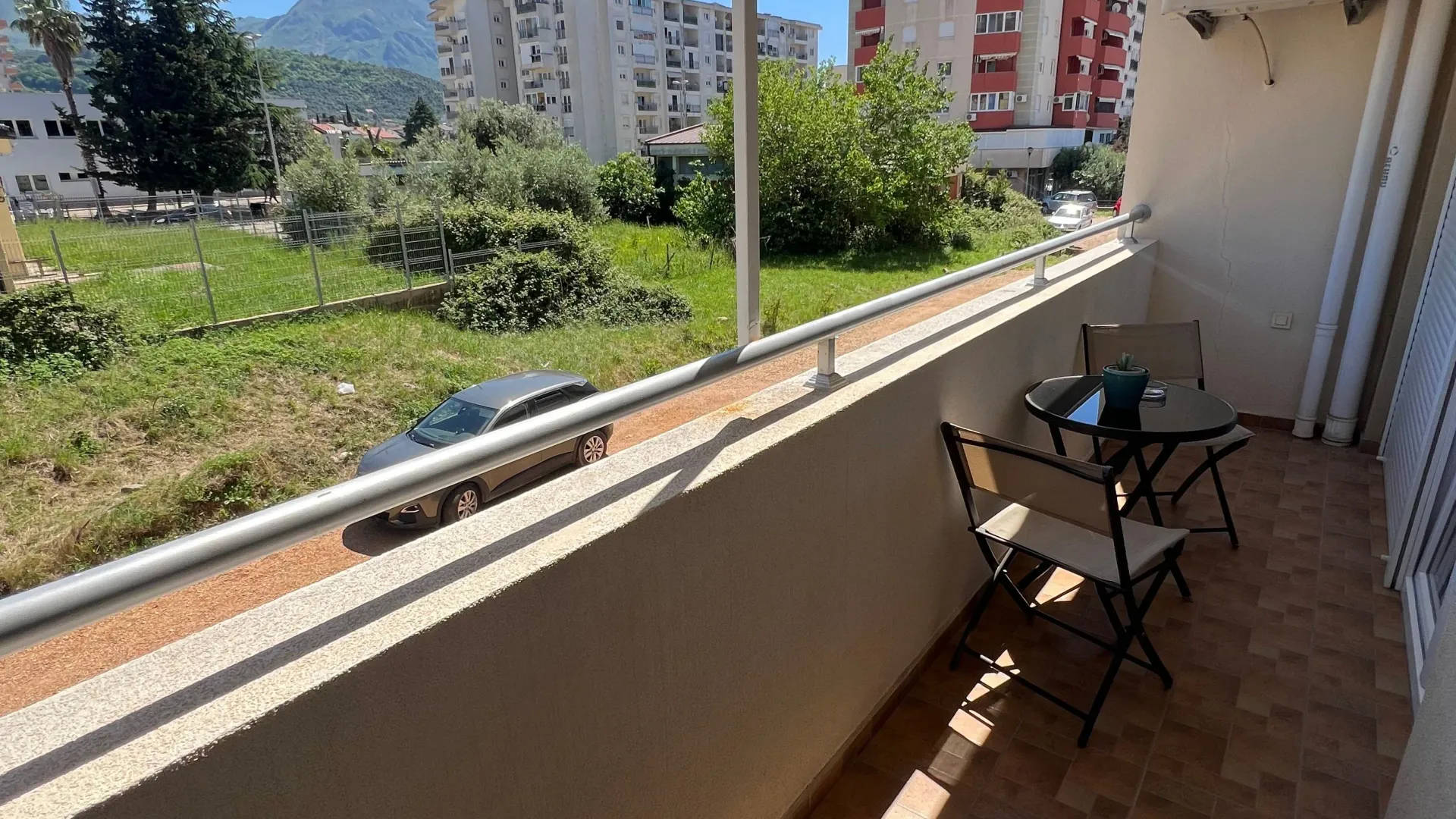 Rent, one bedroom apartment, 60m², Centar, Bar