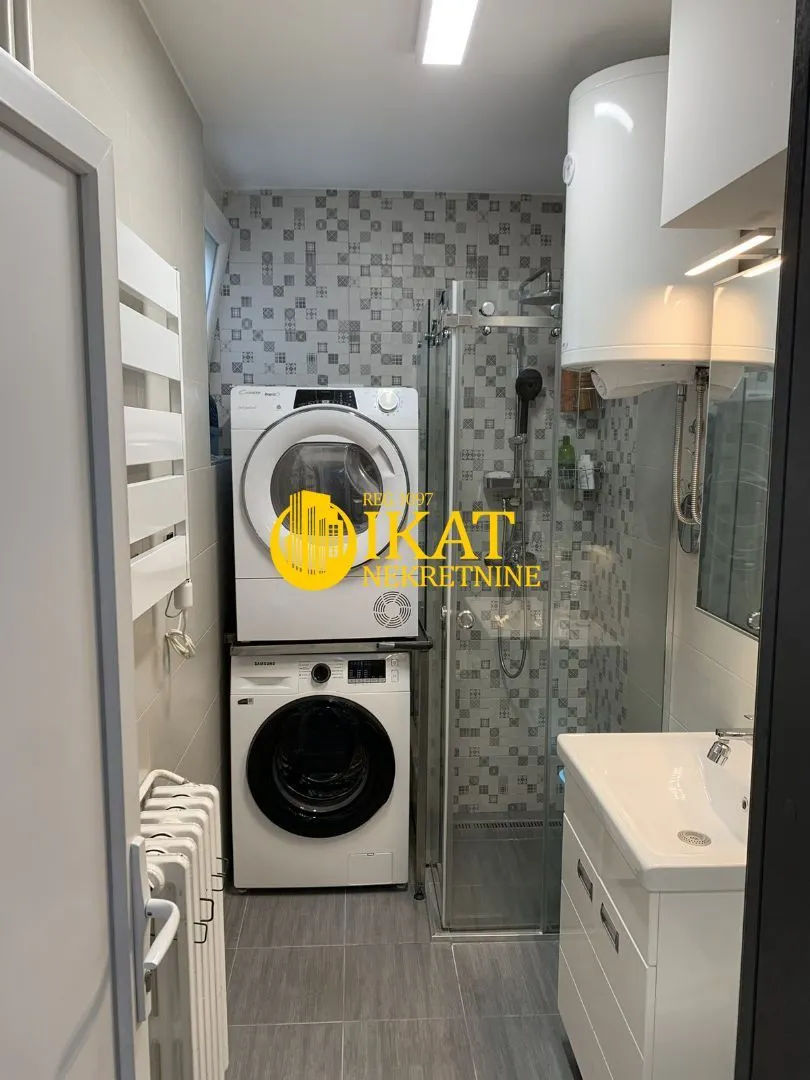 Prodaja, trosoban stan, 74m², Zvezdara Sve Podlokacije, Beograd