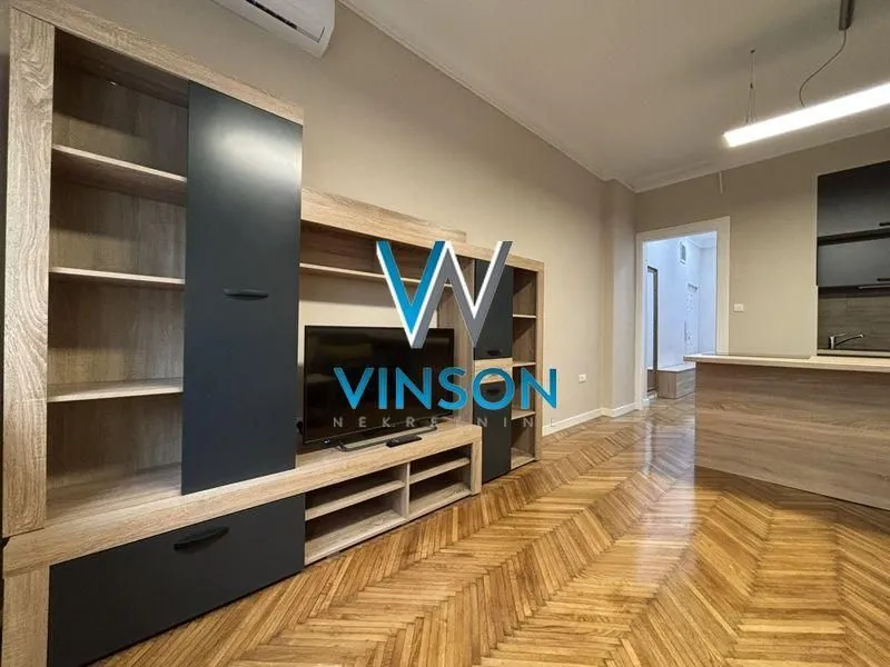 Prodaja, stan, 32m², Centar, Novi Sad