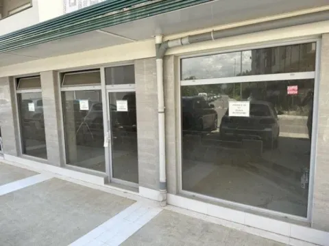 Izdavanje, poslovni prostor, 90m², Ljubović, Podgorica - image 2