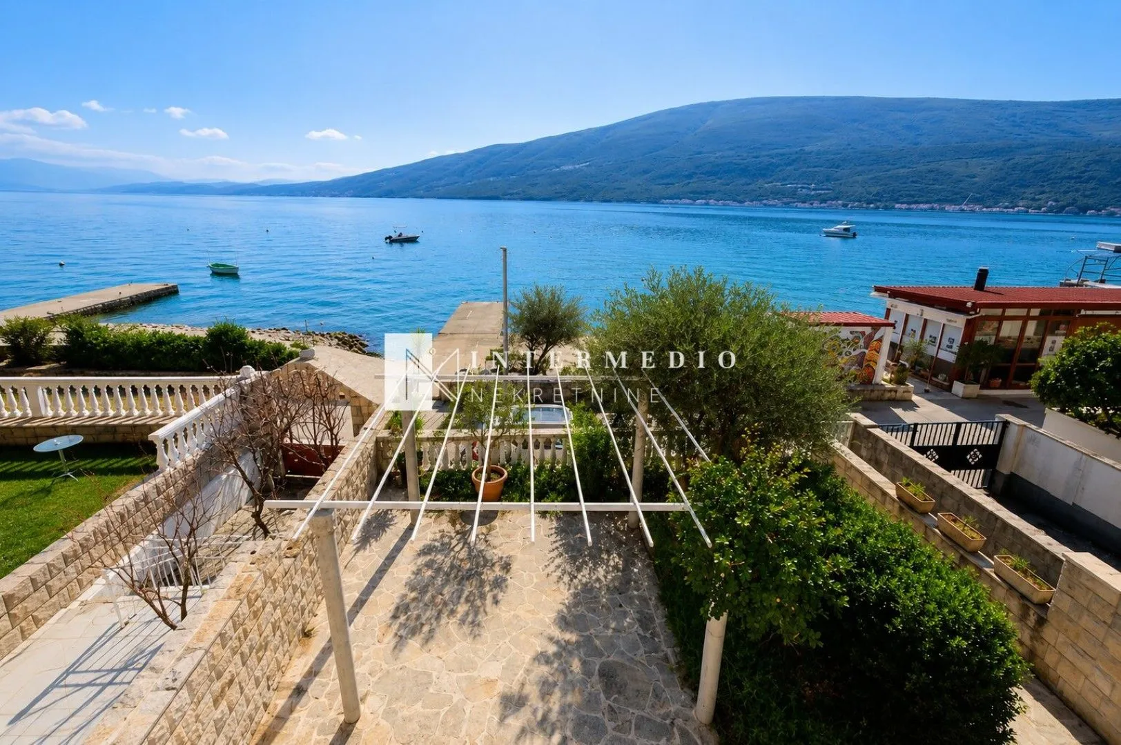 Prodaja, kuća, 169m², Đenovići, Herceg Novi
