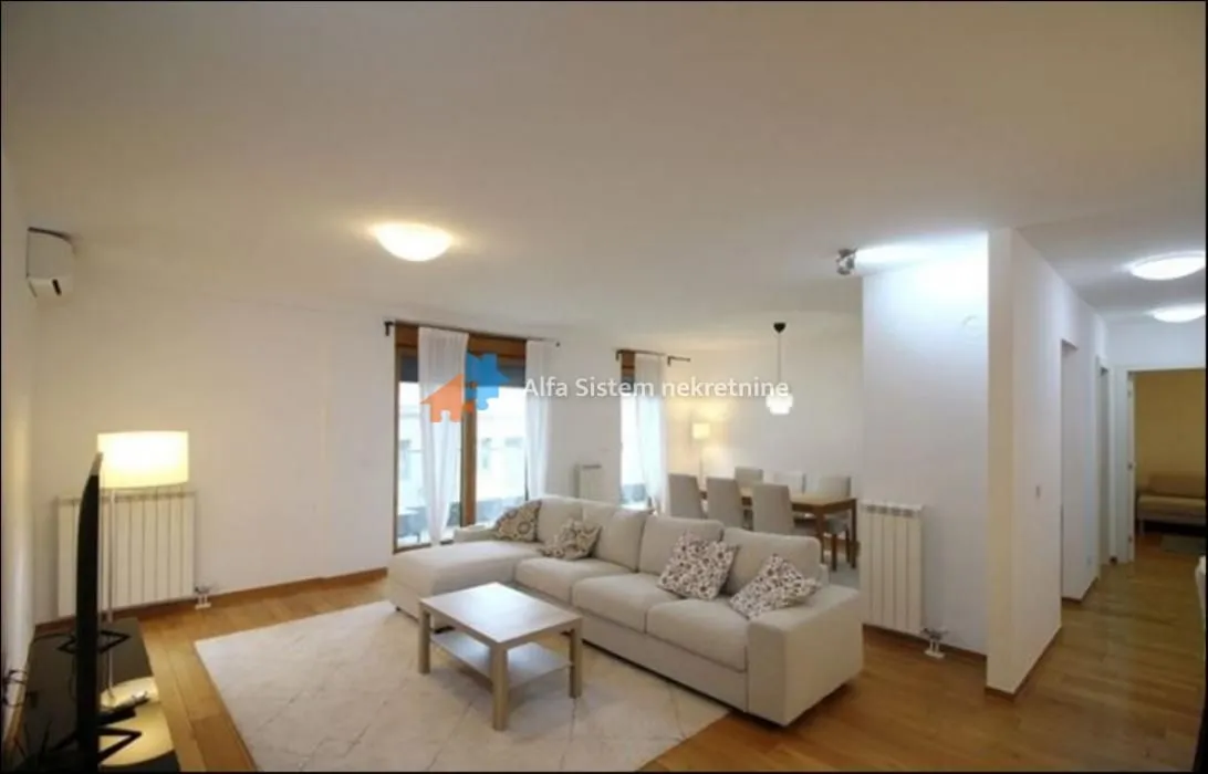 Rent, three bedroom apartment, 115m², Palilula Sve Podlokacije, Beograd