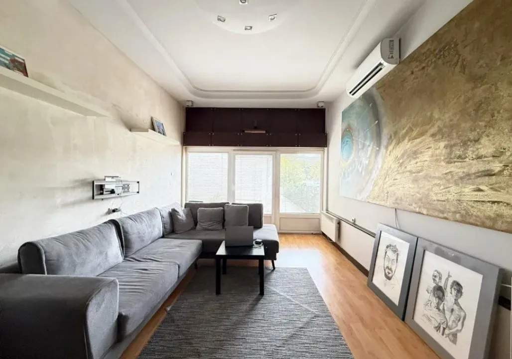 Rent, two bedroom apartment, 80m², Centar, Cetinje