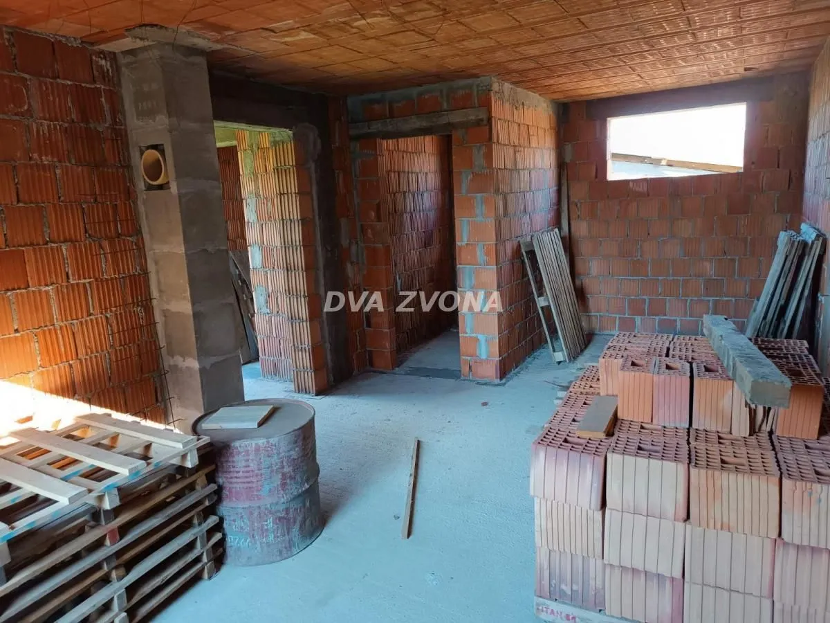 Prodaja, plac, 900m², Centar, Stara Pazova