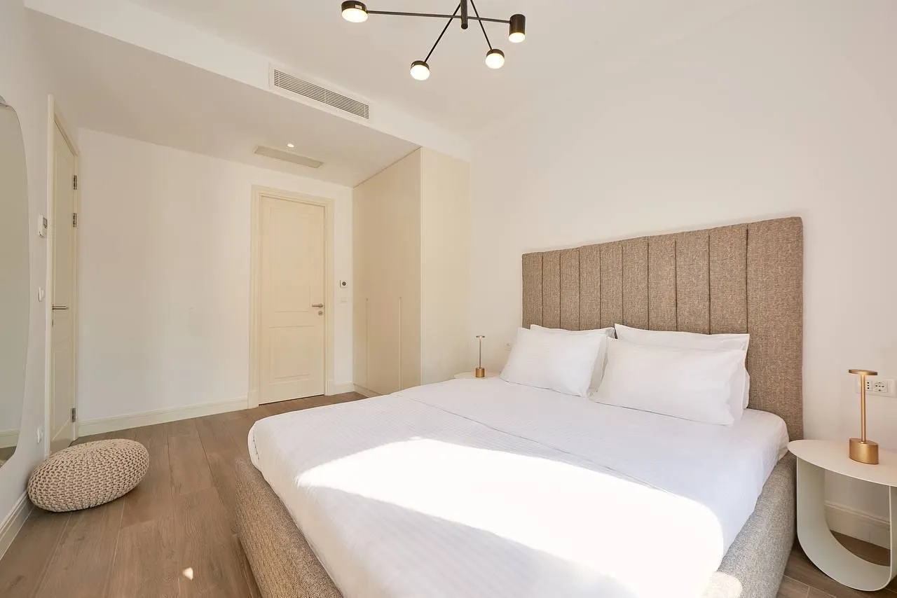 Stan-na-dan, dvosoban stan, 100m², Luštica Bay, Tivat