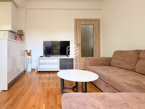 Prodaja, jednosoban stan, 42m², Pobrežje, Podgorica - image 3