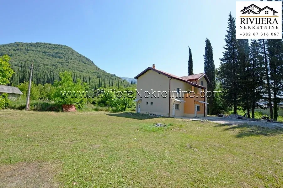 Prodaja, kuća, 267m², Sutorina, Herceg Novi