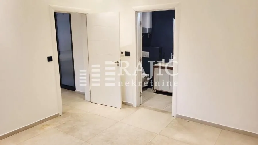 Rent, office space, 142m², Vračar Sve Podlokacije, Beograd