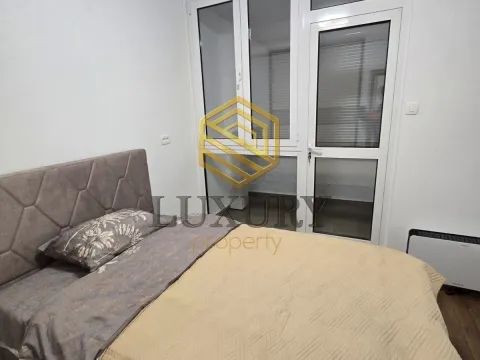 Izdavanje, trosoban stan, 103m², Tološi, Podgorica - image 9