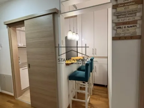 Izdavanje, dvosoban stan, 39m², Jugovićevo, Novi Sad Sve Podlokacije - image 4