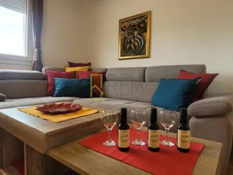 Sale, one bedroom apartment, 41m², City Kvart, Podgorica - image 3