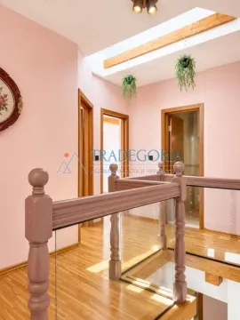 Prodaja, trosoban stan, 94m², Budva, Crna Gora - image 15