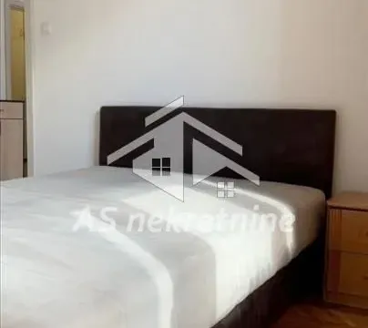 Rent, three bedroom apartment, 70m², Savski Venac, Beograd - image 13