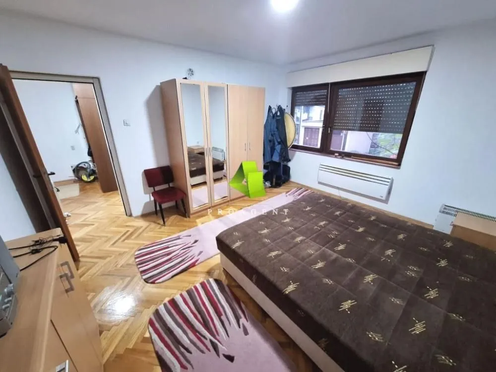 Rent, four bedroom apartment, 120m², Pantelej, Niš