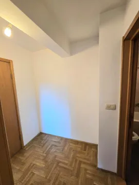 Prodaja, dvosoban stan, 64m², Stari Aerodrom, Podgorica - image 7
