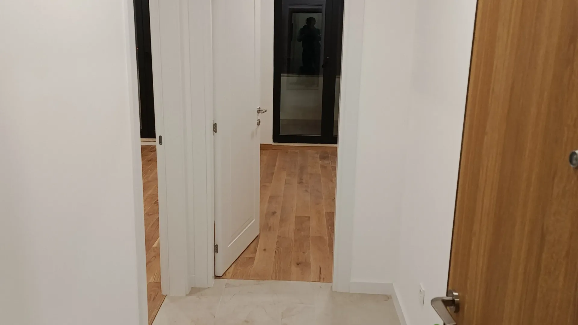 Rent, studio apartment, 40m², Tološka šuma, Podgorica