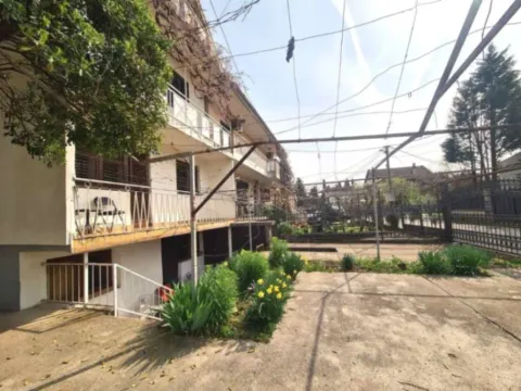 Izdavanje, dvosoban stan, 60m², Tološi, Podgorica - image 6