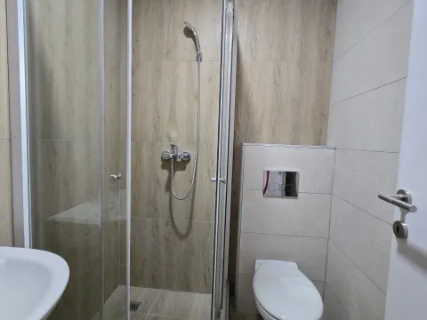 Izdavanje, četvorosoban stan, 79m², Banjica, Voždovac Sve Podlokacije - image 8