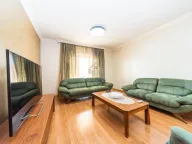 Prodaja, kuća, 200m², Rogami, Podgorica - image 11