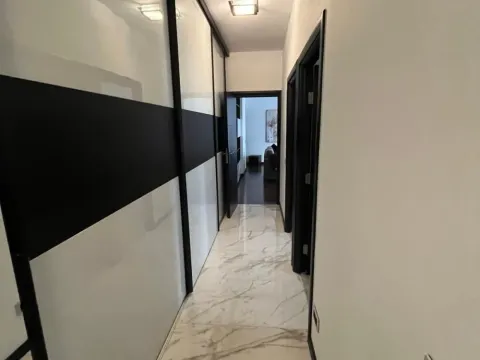 Izdavanje, četvorosoban stan, 87m², Stari Grad, Beograd - image 16