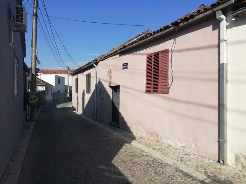 Prodaja, kuća, 118m², Stara Varoš, Podgorica