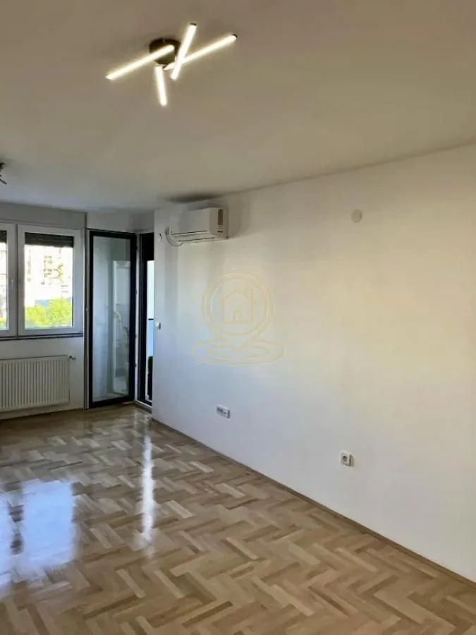 Rent, one bedroom apartment, 55m², Medijana, Niš