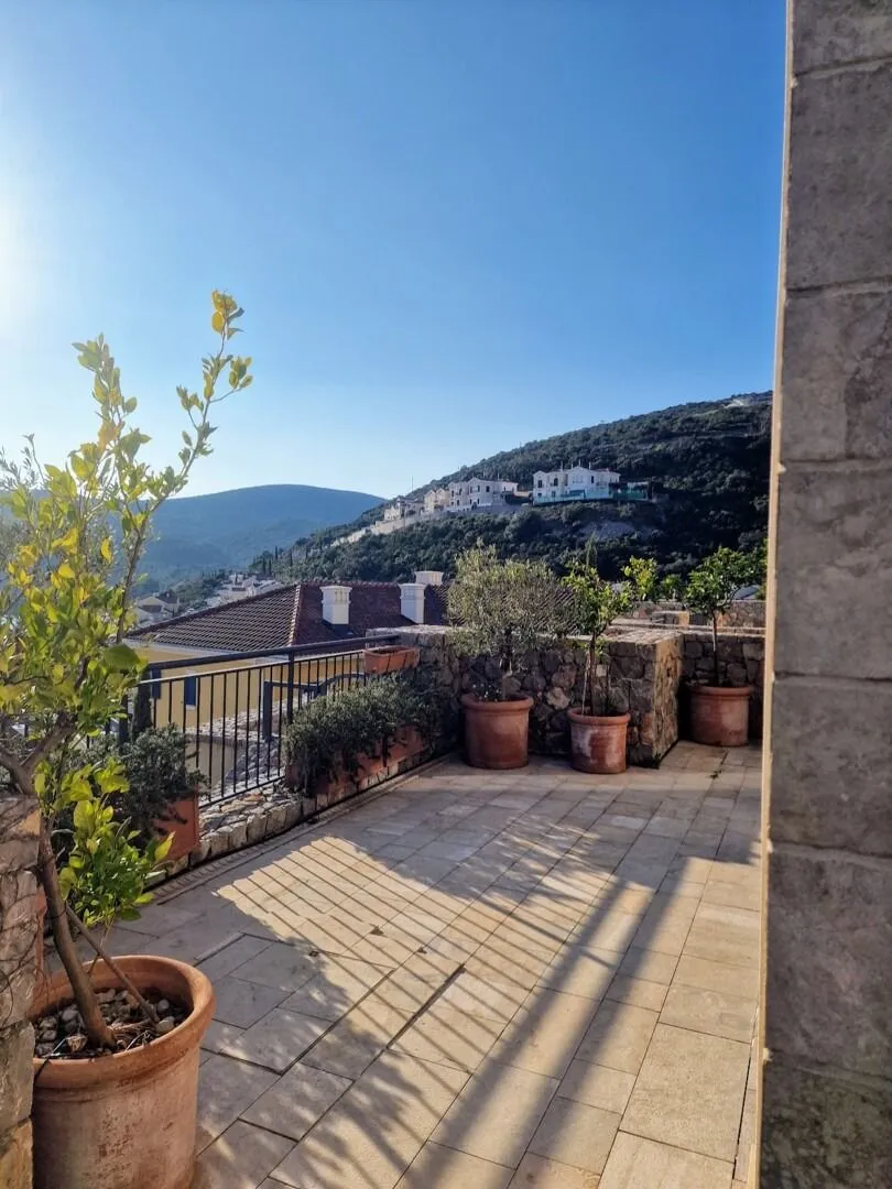 Prodaja, trosoban stan, 157m², Luštica Bay, Tivat