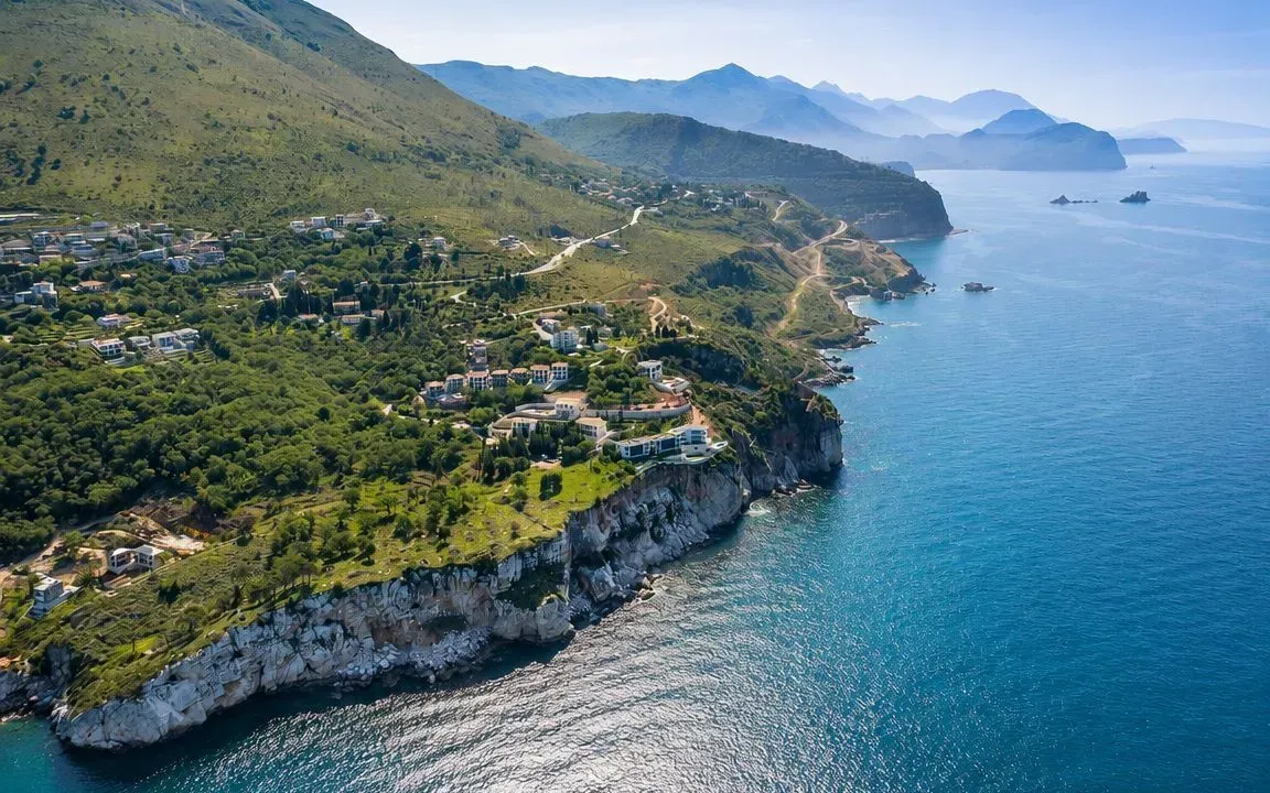 Sale, land lot, 1430m², Reževići, Budva