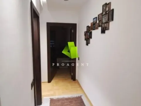 Prodaja, trosoban stan, 98m², Centar, Niš - image 10