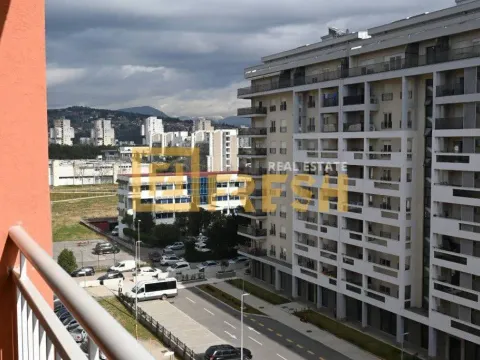 Izdavanje, trosoban stan, 93m², City Kvart, Podgorica - image 22