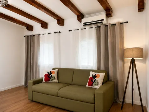 Rent, one bedroom apartment, 65m², Boka Place, Tivat - image 2