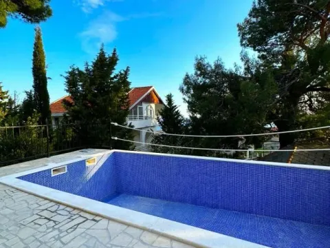 Prodaja, kuća, 220m², Bar, Crna Gora - image 4