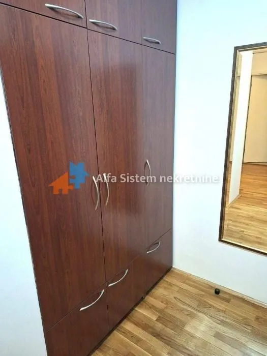 Rent, four bedroom apartment, 103m², Crveni Krst, Beograd