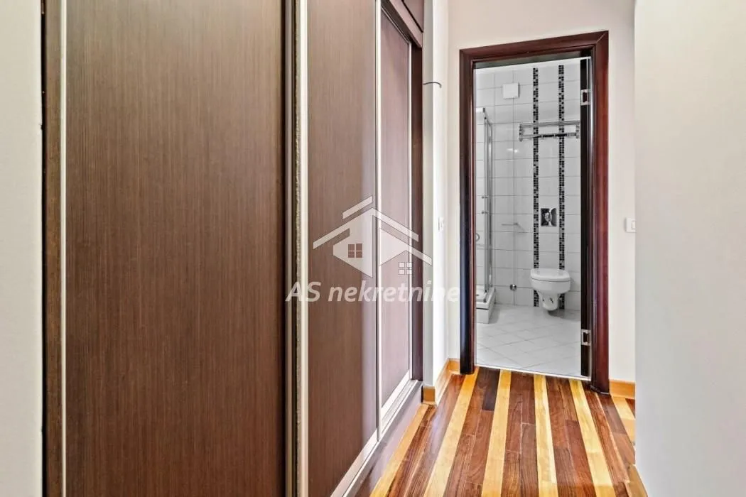 Rent, two bedroom apartment, 64m², Savski Venac, Beograd