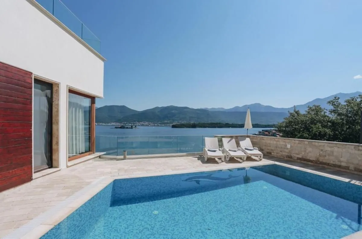 Prodaja, kuća, 517m², Krašići, Tivat