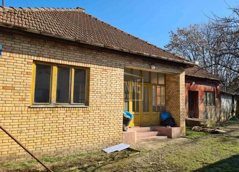 Prodaja, kuća, 158m², Bajmok, Subotica