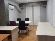 Izdavanje, poslovni prostor, 28m², Centar, Podgorica - image 2