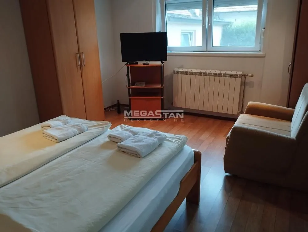 Prodaja, kuća, 304m², Banja Koviljača, Loznica