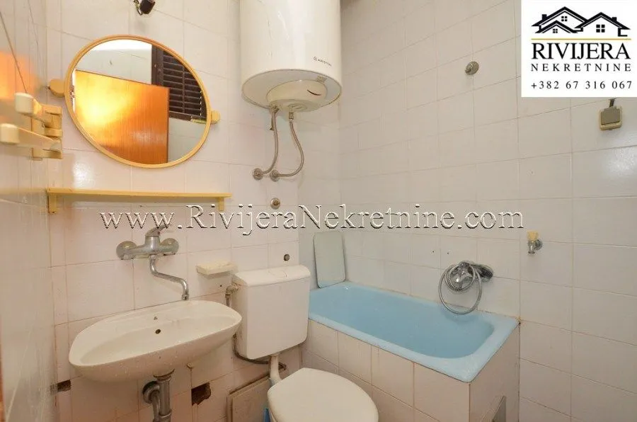Sale, office space, 40m², Baošići, Herceg Novi