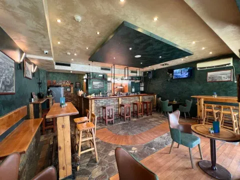 Izdavanje, poslovni prostor, 120m², Spuž, Danilovgrad - image 8